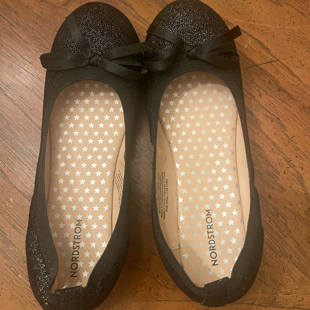 Nordstrom Girl’s Black Glitter Ballet Flats size 3M